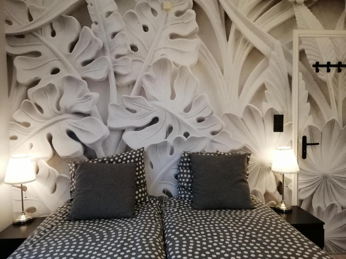 Budget Twin Room,1039821214:JPEG