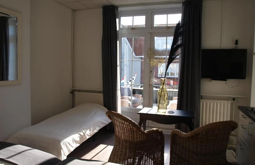 Studio Wijkhuizen-1