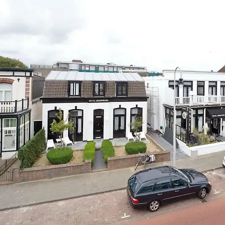 Hotel Zeespiegel-2